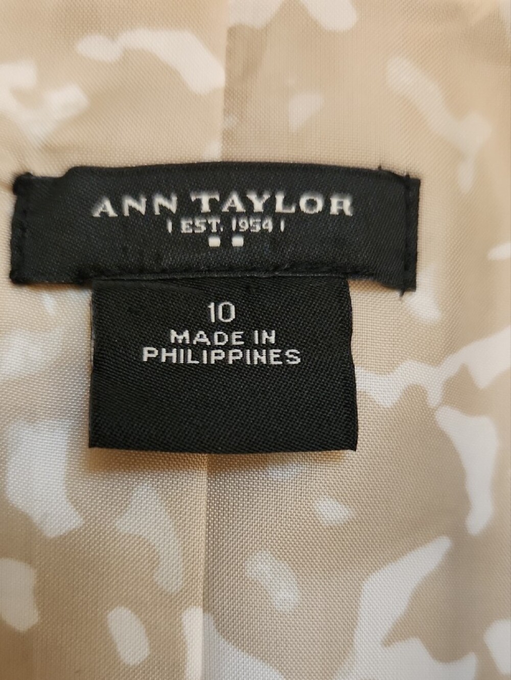 Ann Taylor Taupe Pant Suit - Picture 2 of 11